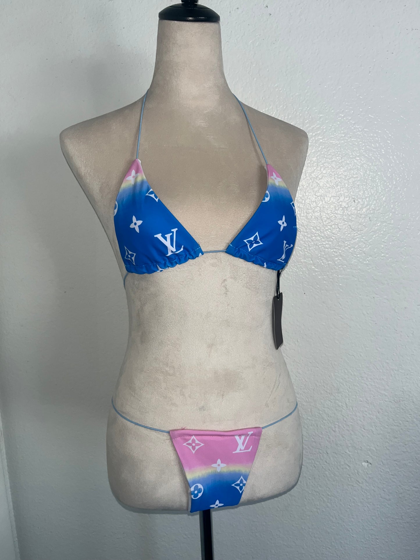 Sky rose bikini